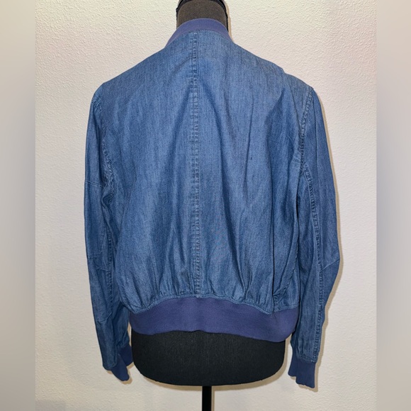 bomber jacket - Picture 2 of 4